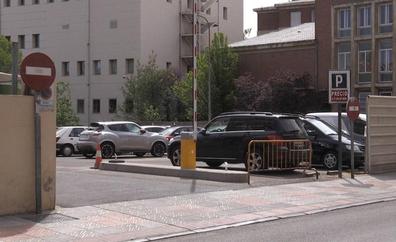 Una «discrepancia» con Correos frena la licitación del aparcamiento de Santa Nonia en León