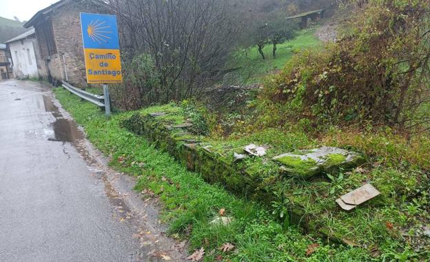 CB denuncia el «lamentable» estado del Camino de Santiago a su paso por Vega de Valcarce