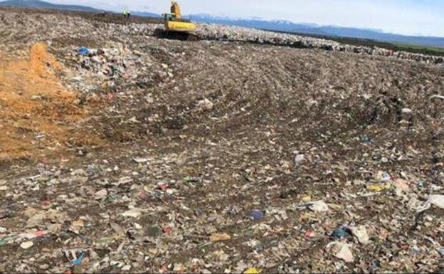 Los trabajadores de la basura mantienen la huelga para el próximo 19 de diciembre a pesar de la aprobación de 3,8 millones de euros por parte de Gersul