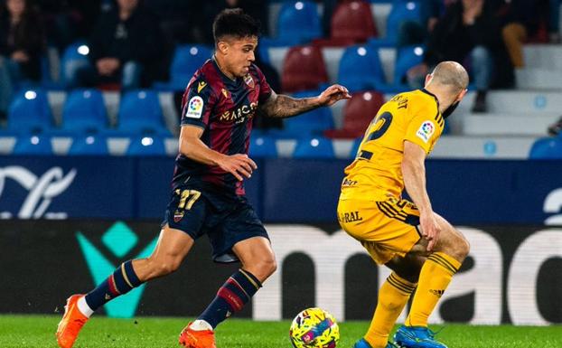 Amir rescata un punto en el Ciutat de Valencia y le da aire a David Gallego