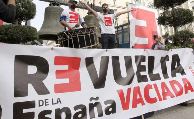 La España Vaciada aceptará en León a exdirigentes de PSOE, PP y Cs, pero «no a oportunistas políticos»