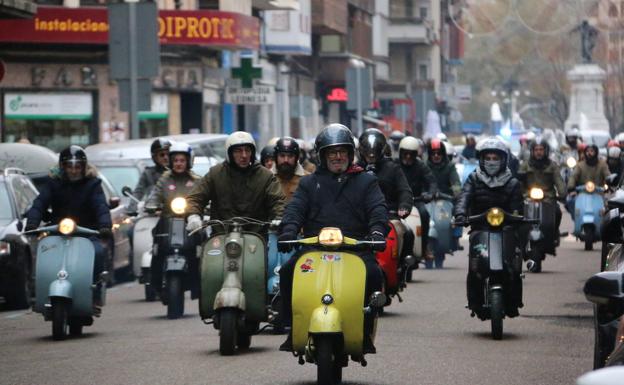 El 'Purple' ruge en las calles de León