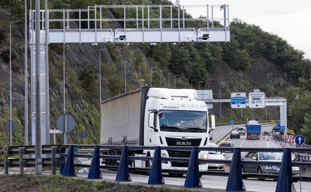 Las grandes empresas estarán obligadas a tener planes de movilidad sostenible al trabajo