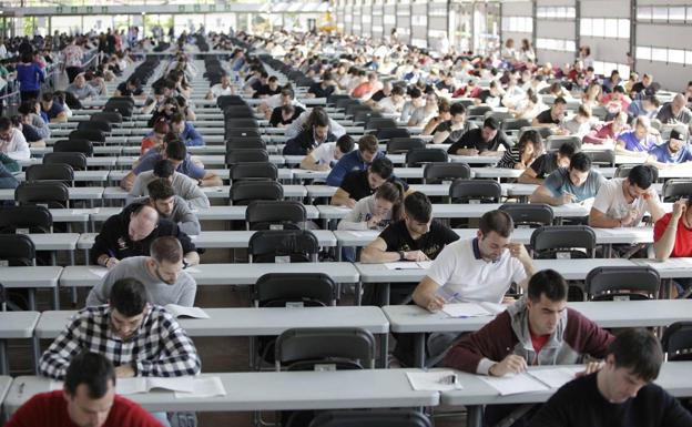 Aquí está la nueva oferta pública de empleo de la Junta: 3.200 plazas entre promoción y nuevo ingreso