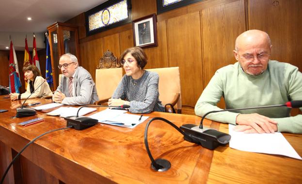 Ponferrada creará una zona navegable y una playa fluvial en el río Sil junto al Castillo de los Templarios