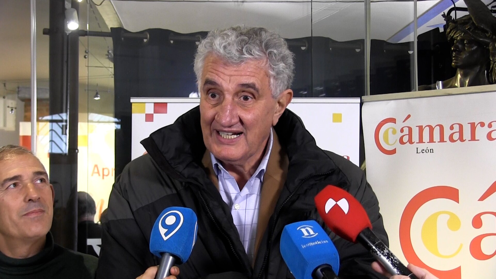 Fernando Romay da su valoración sobre la situación actual del baloncesto en León