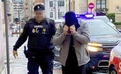 El acusado de violar y abandonar en el campo a una mujer en León: «No tengo un ordenador en la cabeza»