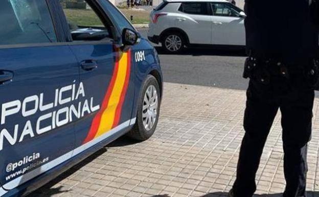 El detenido por apuñalar a su expareja delante de sus hijas en Estepona acababa de salir de prisión