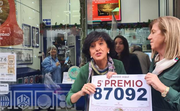 El quinto premio, 87092, cae en la Policía Local de León