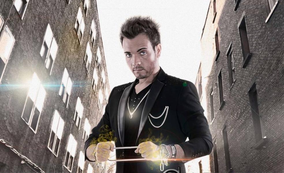 El Teatro Municipal de La Bañeza se viste de magia para acoger a Jammes Garibo