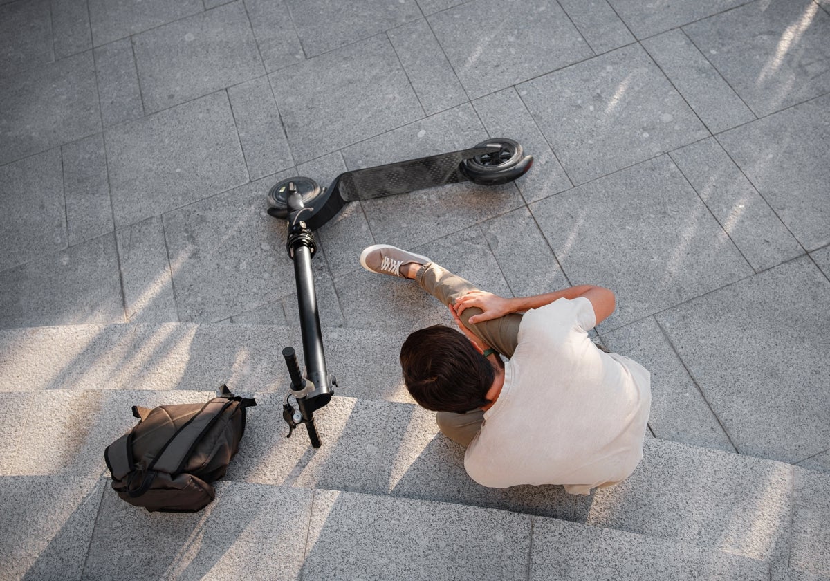 Cómo evitar lesiones o daños al moverse en patinete