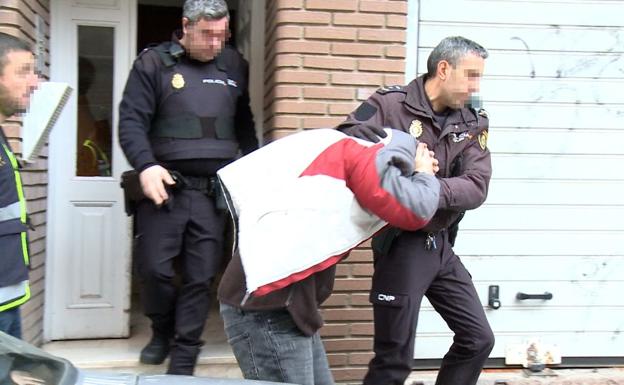 La crónica negra deja dos crímenes en la historia leonesa