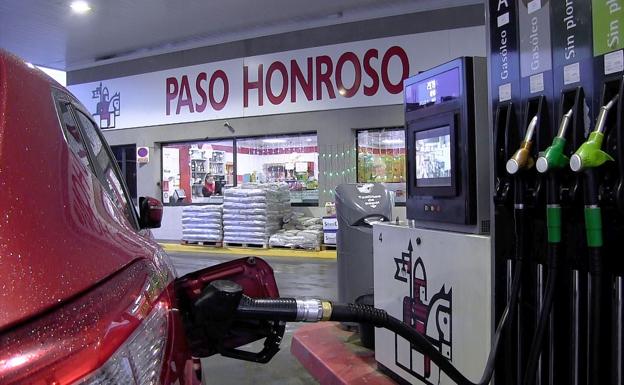 Las gasolineras de León registran un incremento del 60% en la demanda de combustible