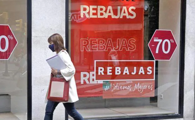 La campaña de rebajas en León creará 450 contratos, un 5% más que el año pasado