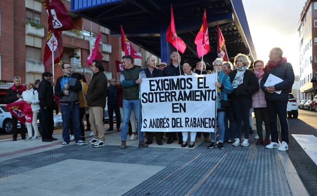 UPL vuelve a pedir el soterramiento en San Andrés y critica que el AVE no circule entre León y Gijón