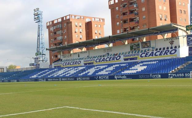 Competición retrasa al domingo el Linares - Cultural y Llamazares estalla: «Nos están perjudicando»