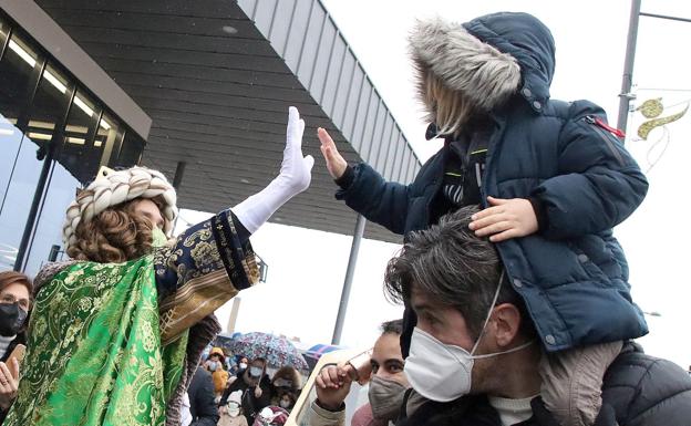 Los Reyes Magos llegarán a León entre cielos despejados y la niebla
