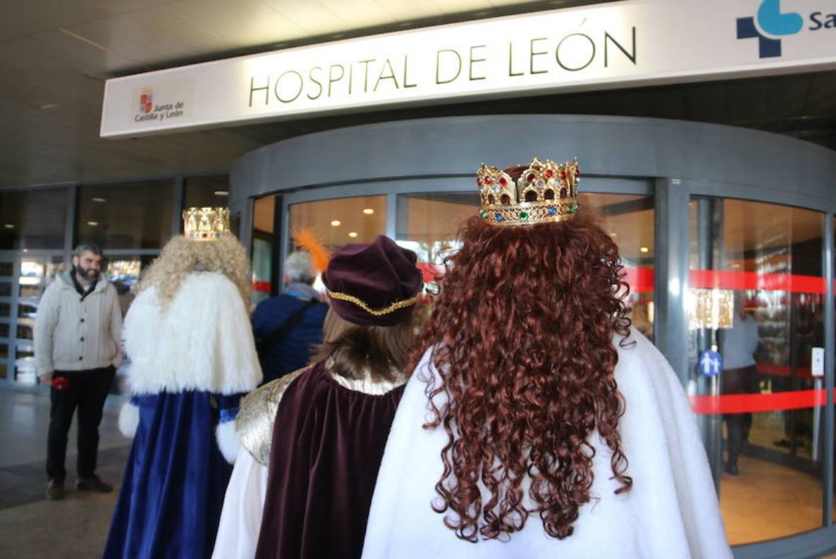 Los Reyes Magos se olvidan de los niños del Hospital de León