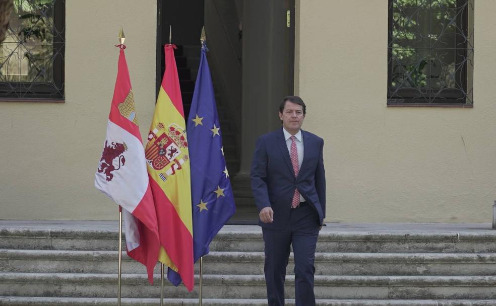 Mañueco: «La economía de Castilla y León evoluciona mejor que la de España»
