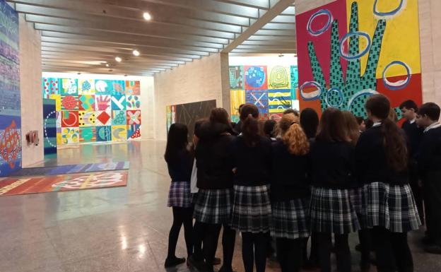 Los alumnos del Colegio La Asunción de León visitan el Musac