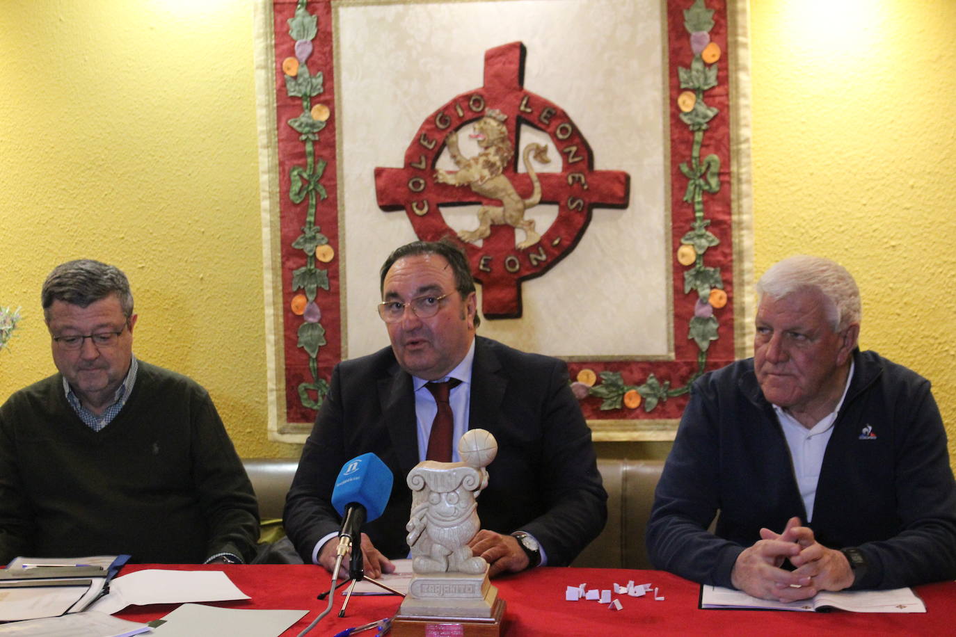 Presentación de la XLIII edición del Torneo de Minibasket