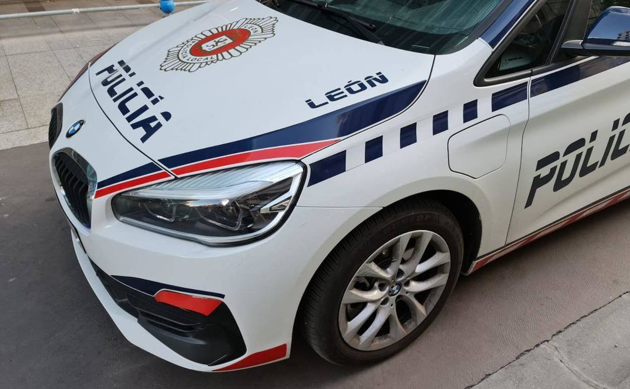 Un vecino de León reduce a un ladrón que le estaba robando en su coche