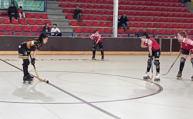 El Bembibre HC sufre la primera derrota del curso