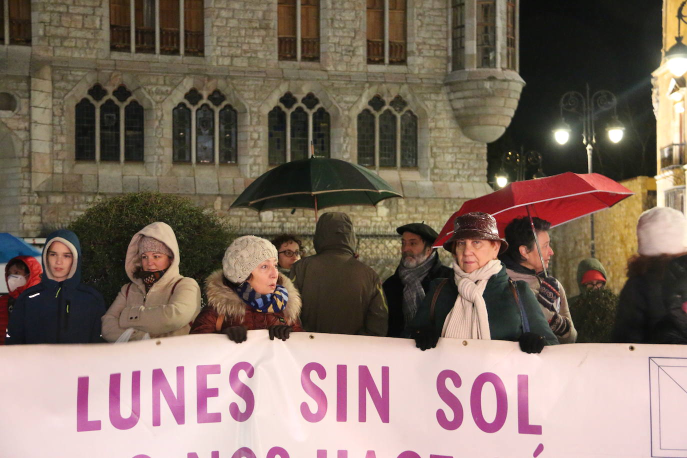 El estruendoso silencio de los Lunes Sin Sol