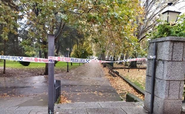 Cortados los accesos al paseo del Sil y a Toral de Merayo para evitar riesgos por la posible crecida de los ríos