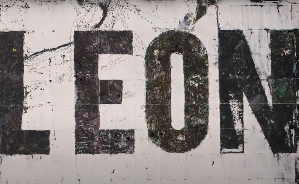 León se dibuja en la nieve