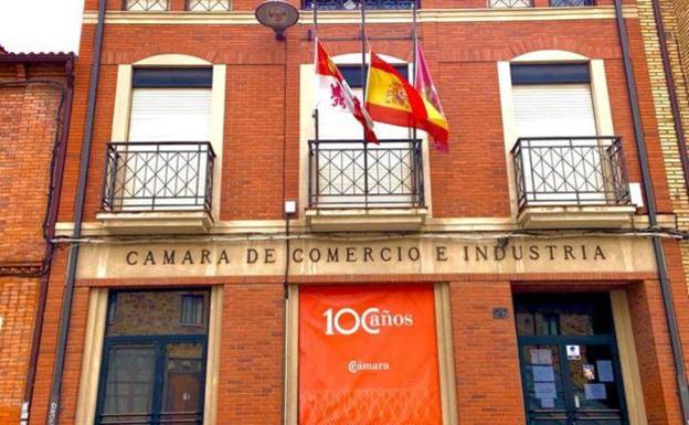 La Cámara de Comercio de Astorga organiza una jornada sobre inversiones en Canarias