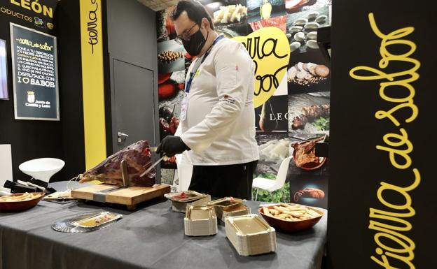 León se presenta en Madrid Fusión con el 'Ronchito', el chocolate y el restaurante Delirios como referencia