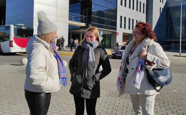 Tres niños con discapacidad, con una infección bucodental, llevan meses esperando a ser operados en León