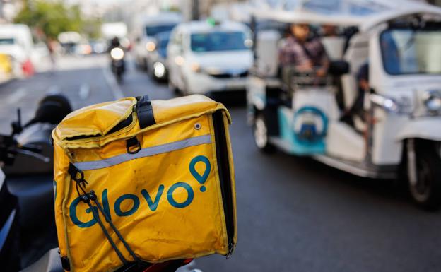 Nueva multa a Glovo, que debe ya más de 205 millones por emplear falsos autónomos