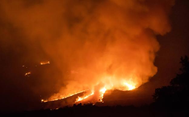 El PSOE acusa a la Junta de incumplir la ley para tener un operativo antiincendios durante todo el año