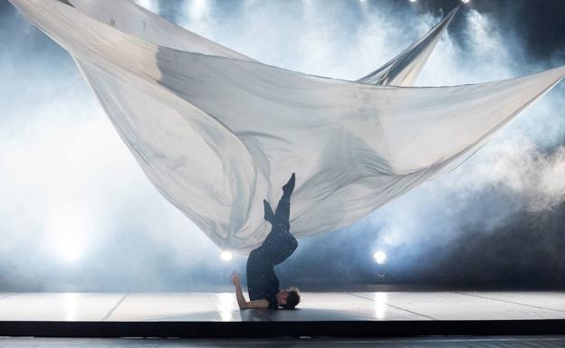 La compañía Aracaladanza presenta el 3 de febrero en el Teatro Bergidum de Ponferrada el montaje 'Loop'