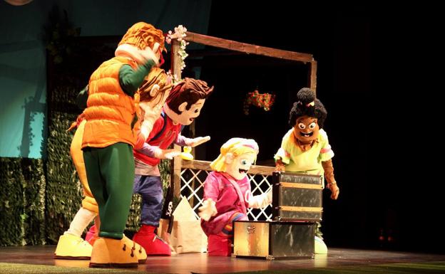 La temporada de teatro infantil en el Auditorio arranca este domingo con 'La vida es una gran aventura'