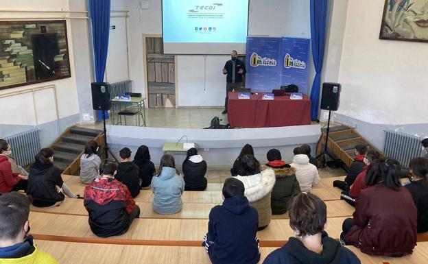 El programa 'Empresa Familiar en las Aulas' llegará este curso a 1.200 alumnos de 29 centros de la comunidad