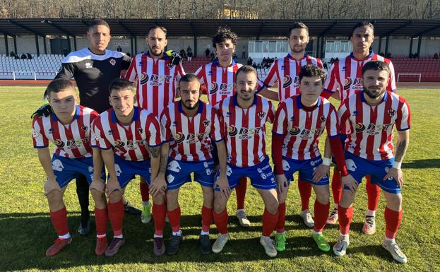 El Bembibre le hace un 'siete' a un Becerril que se resistió a la goleada