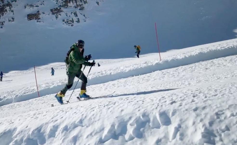 El Greim de la Guardia Civil rescata a cinco personas en la montaña durante el fin de semana