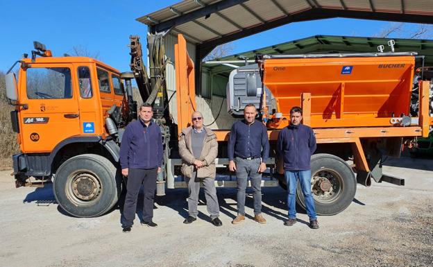 La Diputación invierte más de 33.000 euros en un nuevo esparcidor de sal para la estación de San Isidro