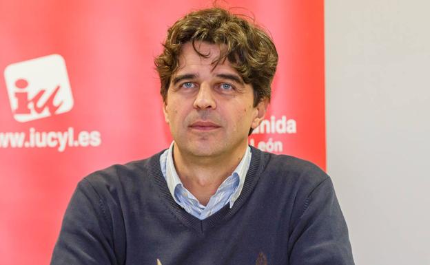 IU pide al PSOE que permita la aprobación de la nueva Ley de Protección Animal