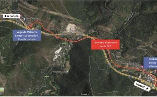 Cortada durante este miércoles la A-6 a la altura de Vega de Valcarce por obras de mantenimiento