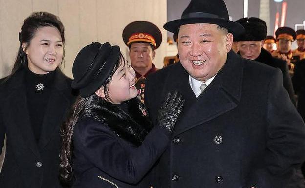 Kim Jong-un presenta a su hija y ¿heredera?