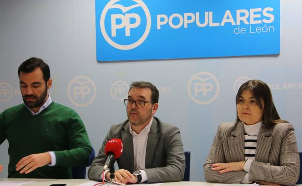 El PP muestra su apoyo «firme y decidido» a las familias con medidas para favorecer la natalidad en León