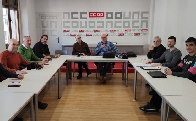 UPL se reúne con CCOO y pide «el bono gratuito en el tren de cercanías» de León