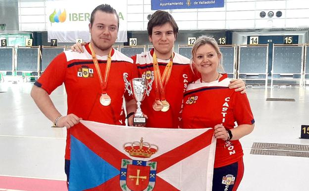 Los arqueros bercianos exhiben músculo en el Campeonato de España de tiro con arco