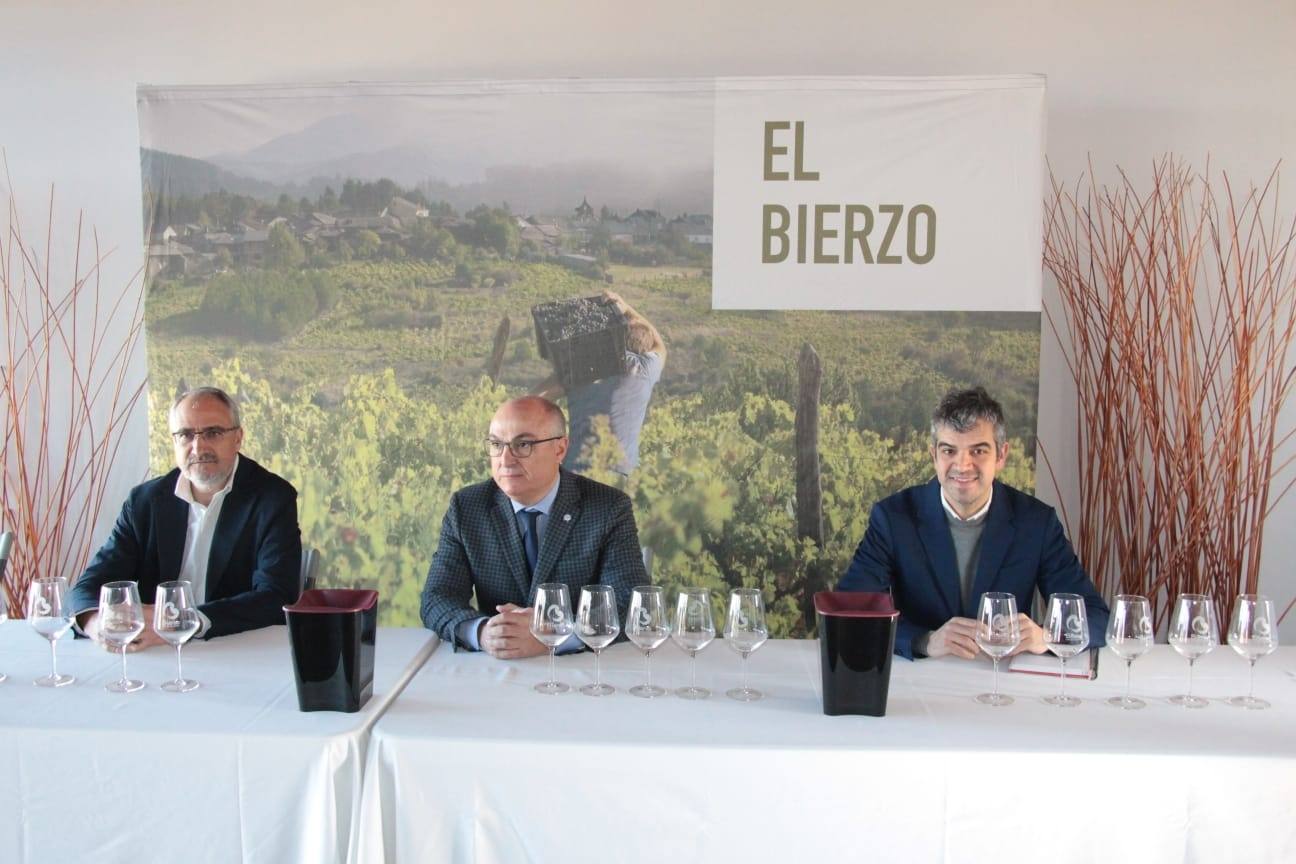 Los mejores caldos de El Bierzo se dan cita en el inigualable enclave del Castillo de los Templarios