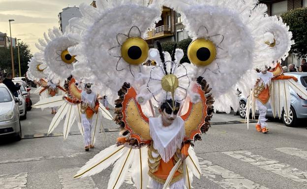 Ponferrada celebra con música, color y diversión su Carnaval