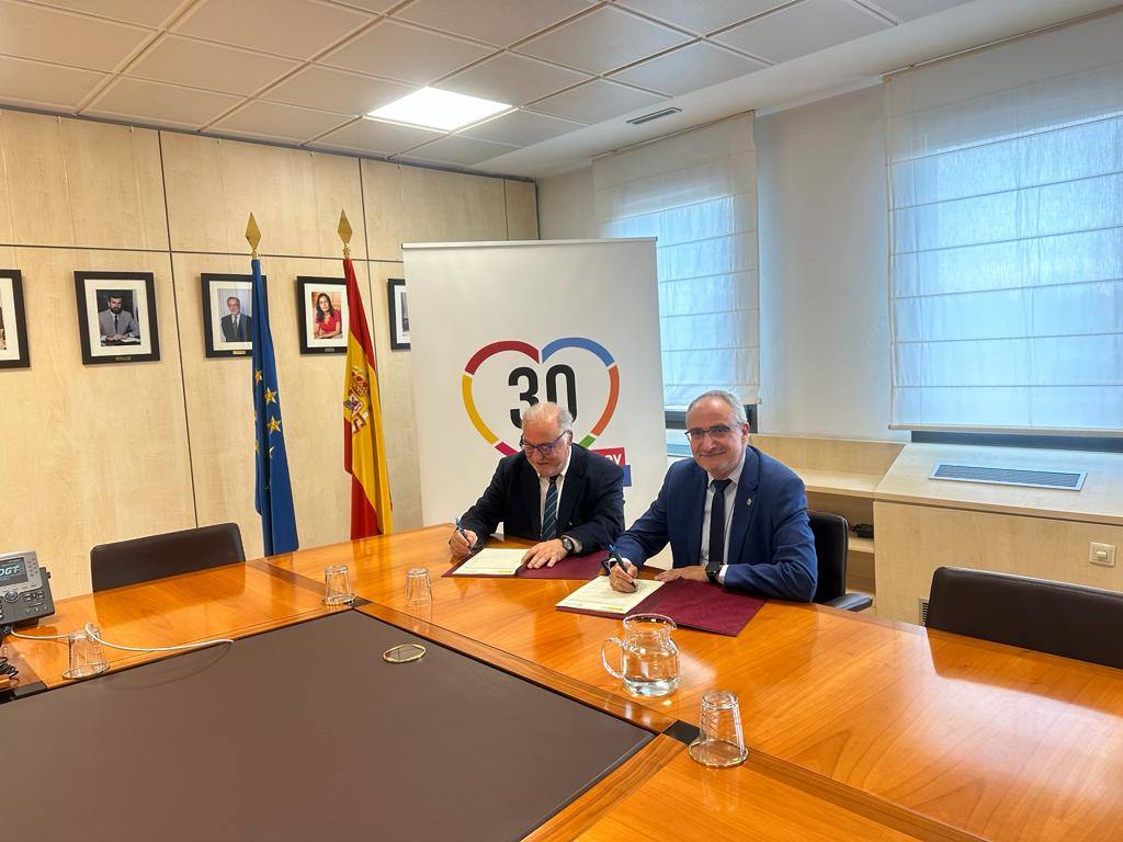 Ponferrada formaliza con la DGT el protocolo para abrir dos oficinas de tramitación en la ciudad